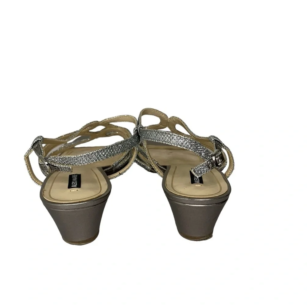 Alex Marie Maryn silver strap kitten wedge sandal.‎ Size 9
